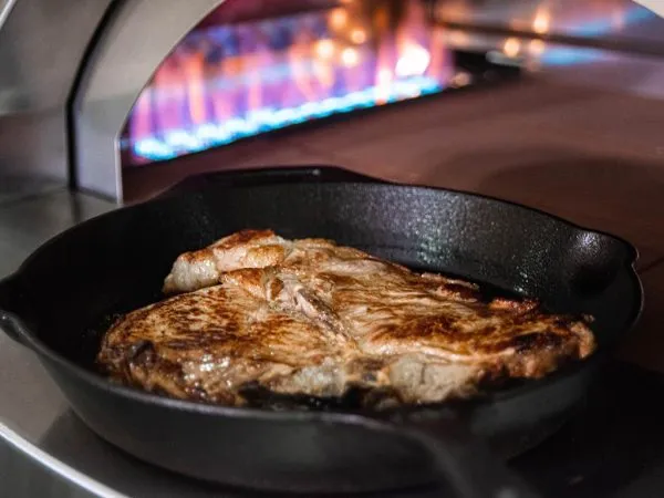 forno-classico-4-pizze-carne-bbq-600x450 forno-classico-4-pizze-carne-bbq-600x450